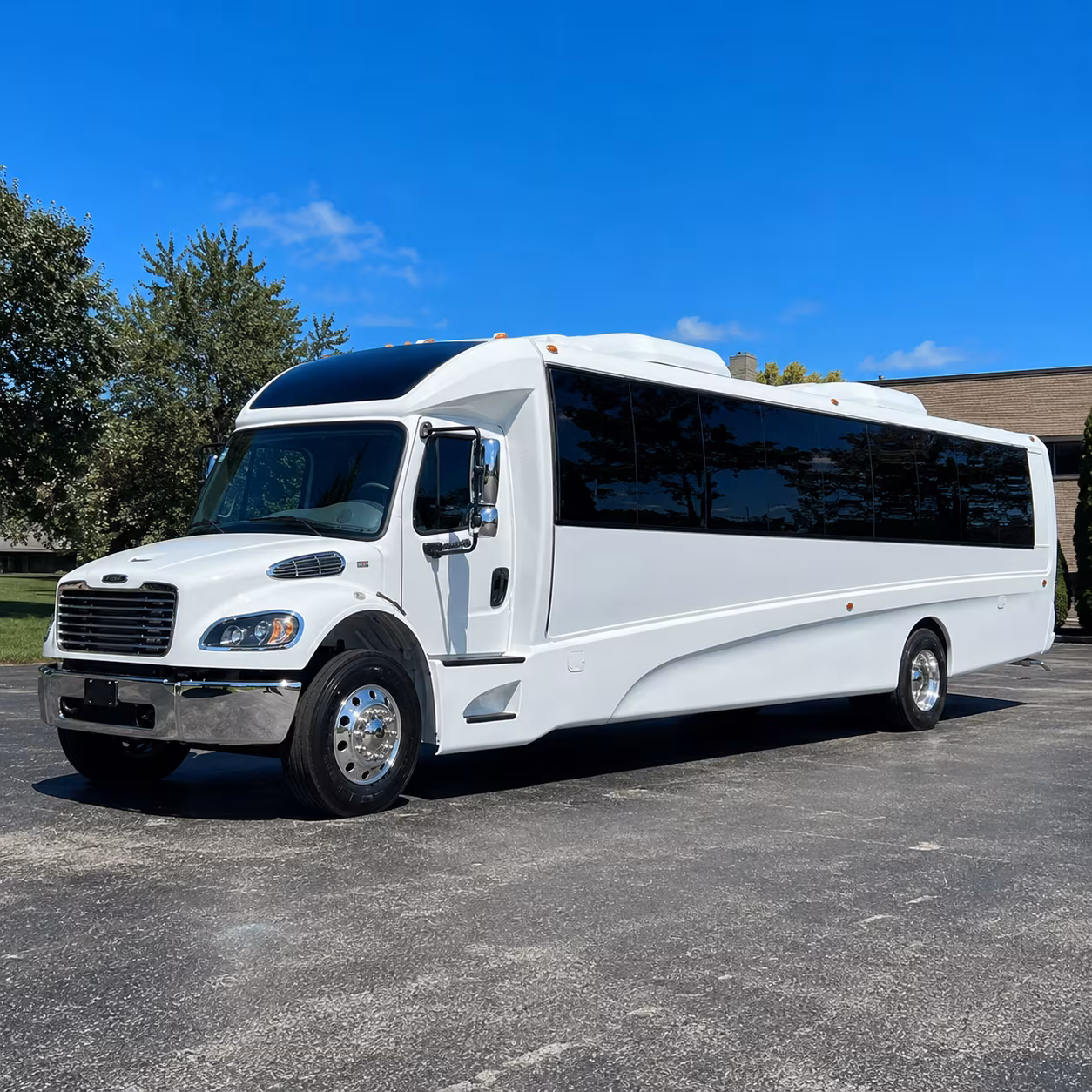 berkeley 25 passenger minibus