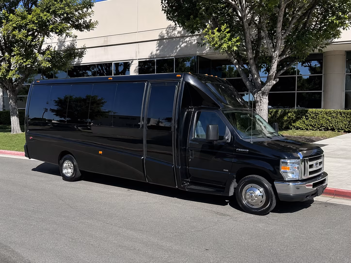 berkeley holiday party bus rental