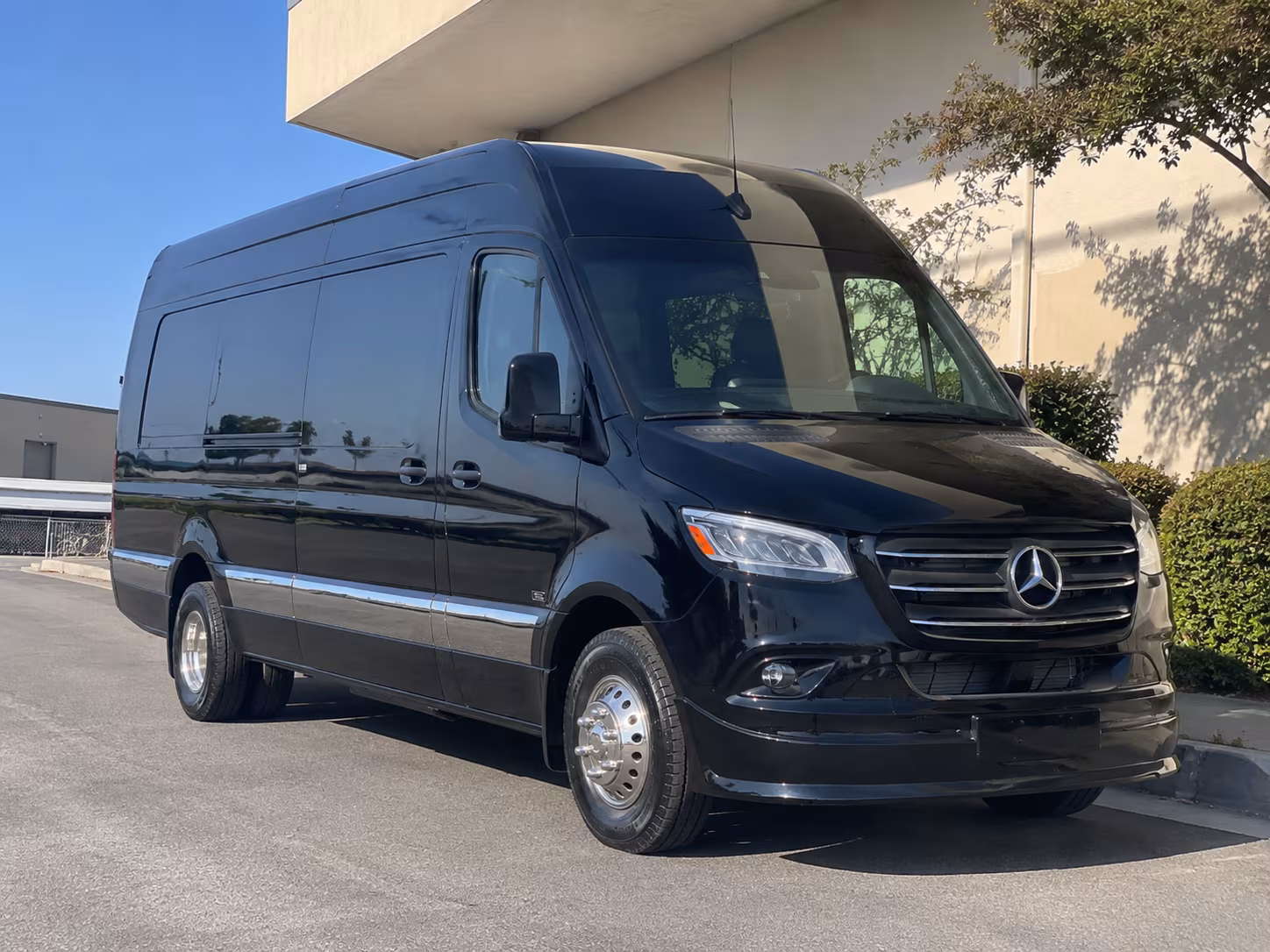 bus rental options for berkeley trips