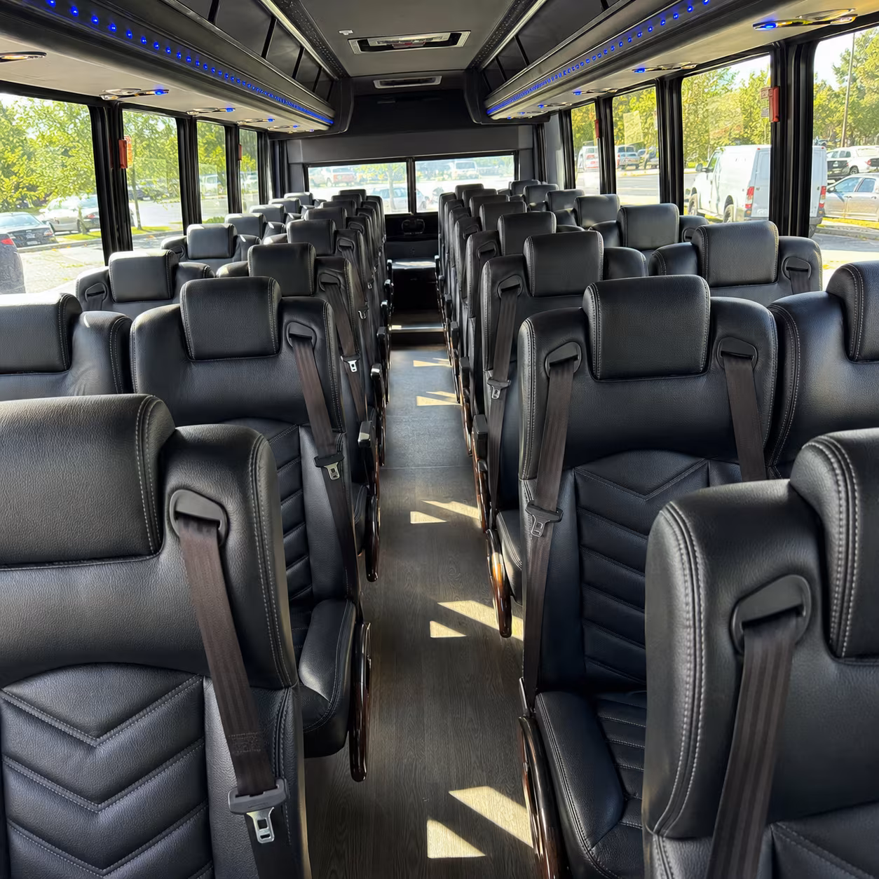 find transportation for your next airport transfer 1