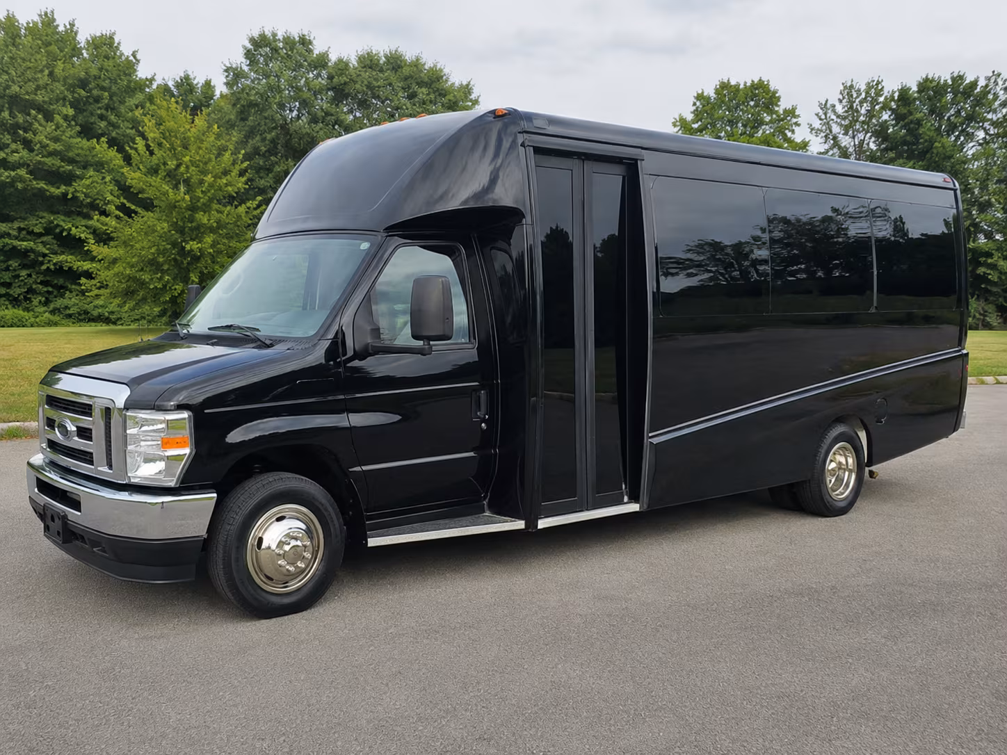 find transportation for your next concert or music festival 3